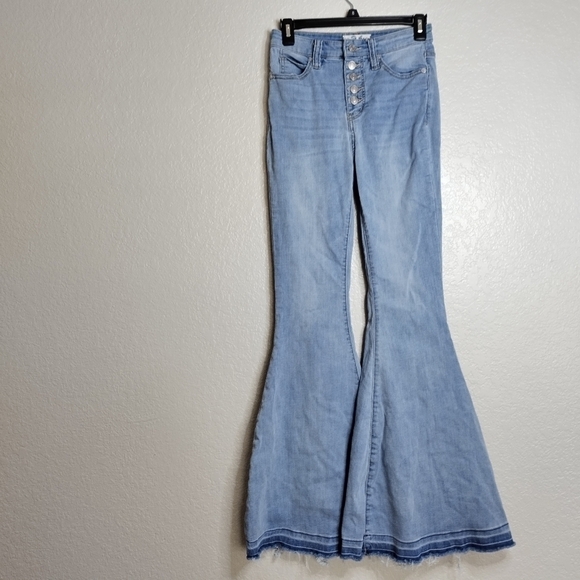 Free People Irreplaceable Flare Leg Jeans Exposed Fly Kent Blue sz 26 - Picture 2 of 9